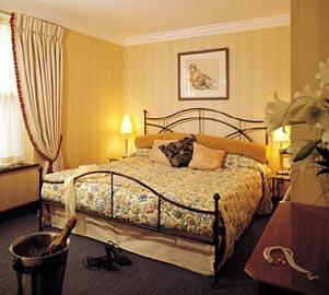 Corrib Heights Hotel กัลเวย์ ภายนอก รูปภาพ